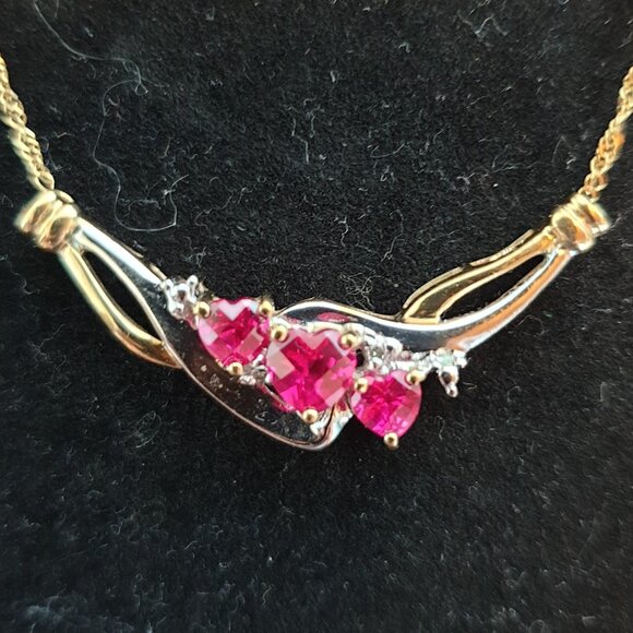 Elegant Vintage 10K White & Yellow Gold Genuine Ruby Diamond Necklace - Picture 1 of 14